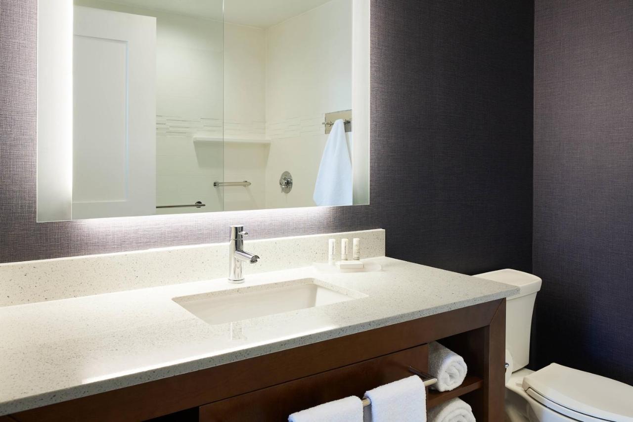 Residence Inn By Marriott Dallas By The Galleria Buitenkant foto
